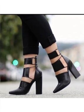 Alexander Wang Beautiful black womans shoes